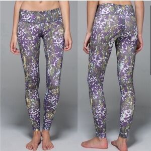 Lululemon Wunder Under Legging Floral Iris Purple Green Multi Print Size 2